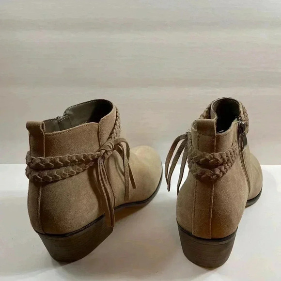 Michael Shannon Leather bohemian style boots size 9.5 - Picture 2 of 7